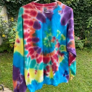 Tie dye rainbow 🌈 fleece lined sweatshirt.